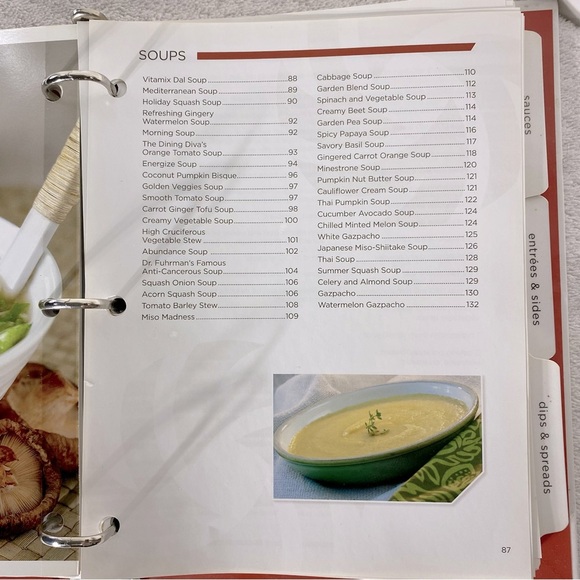 Vitamin LiveFresh Raw Vegan Vegetarian recipients Cookbook - Picture 6 of 16
